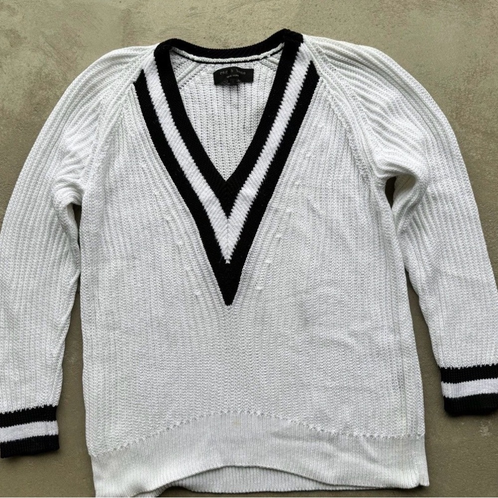 Rag and Bone White V-Neck Sweater with Black Trim